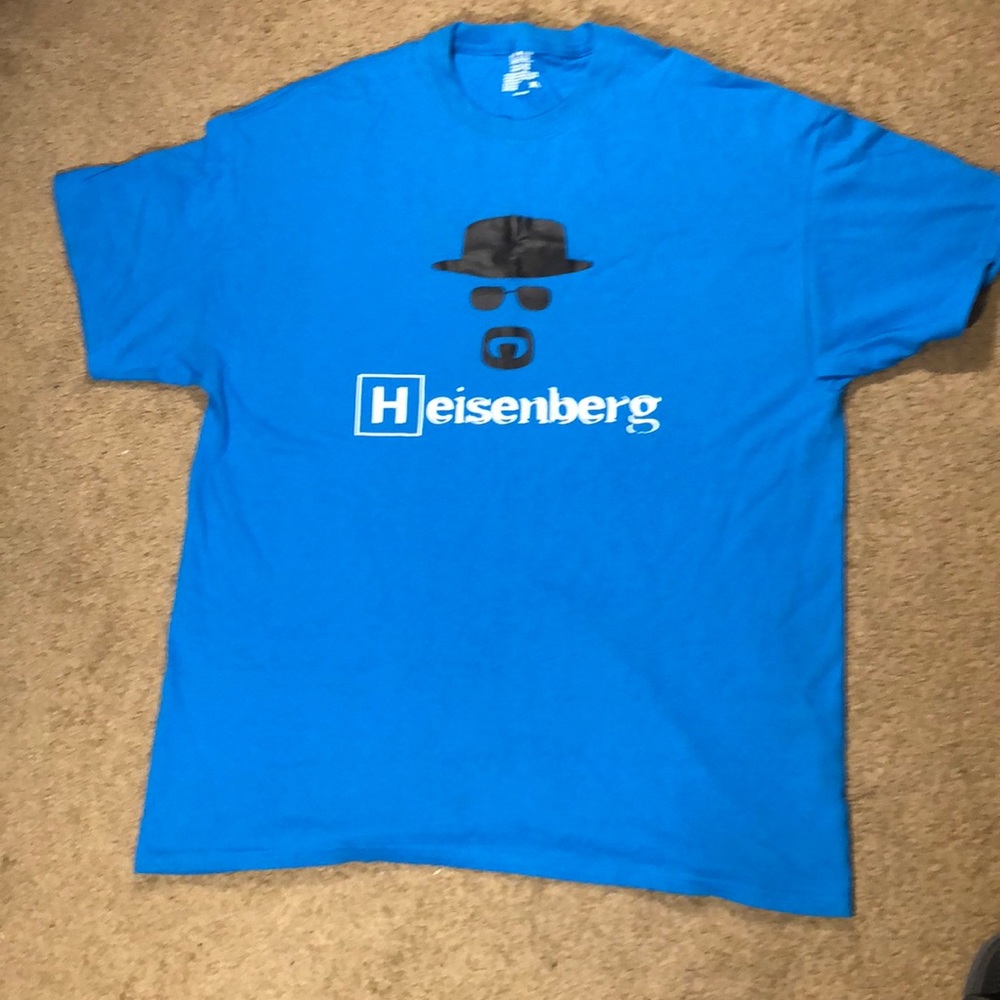 Graphic tee
